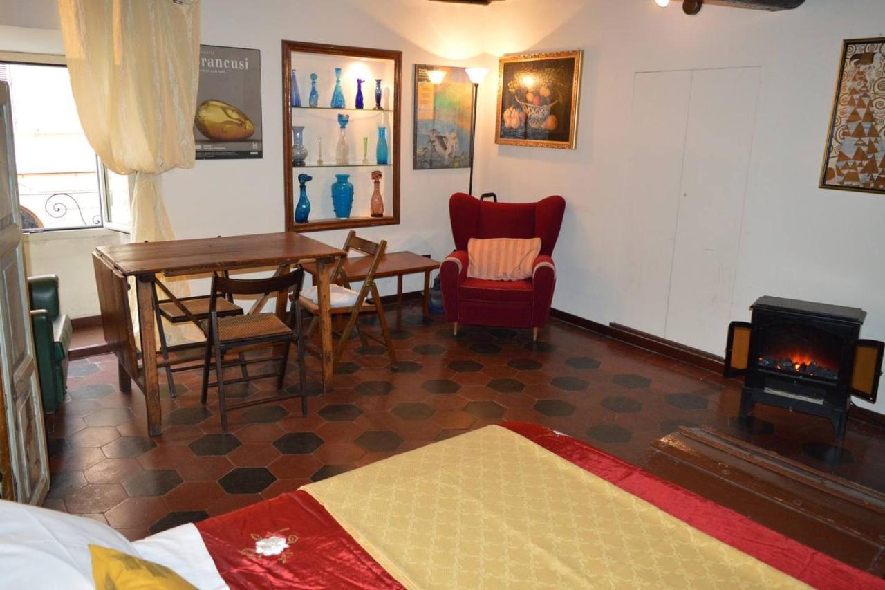 Via Degli Zingari Apartment Рим Екстериор снимка